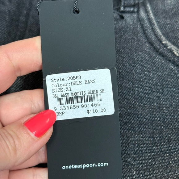 One Teaspoon Bandits Low Waist Distressed Denim Shorts Black Fade Size 31 NWT - Picture 3 of 13